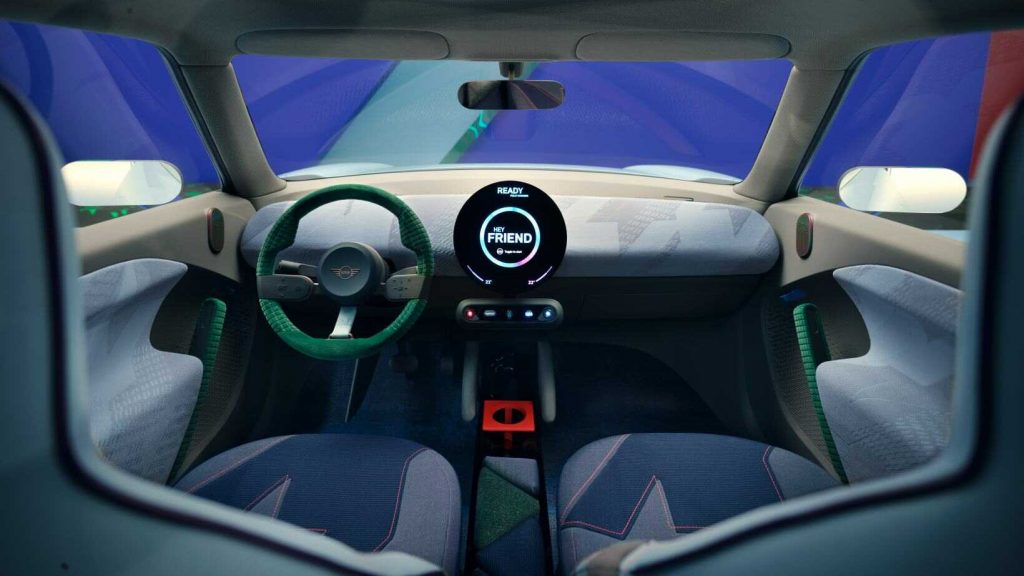 Mẫu Concept MINI Aceman chạy hoàn toàn bằng điện được ra mắt