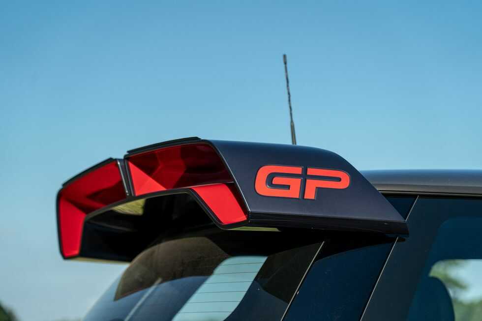 MINI Cooper John Cooper Works (JCW) GP 2022 Thông Số – Đánh Giá